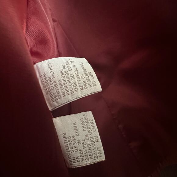 Y2K Vintage | JONES NEW YORK | Burgundy Moto Style Leather Jacket | Size 10 - Picture 5 of 6